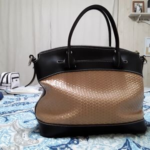 Dooney and Bourke  Domed Sarchel